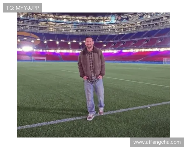 甲亢哥社媒晒梅西无视瞬间：3700 万粉丝网红遭遇追星滑铁卢(3)